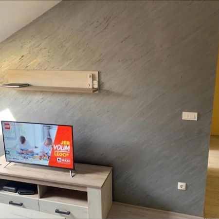 شقة Zara Apartman Krusevac - Centar المظهر الخارجي الصورة