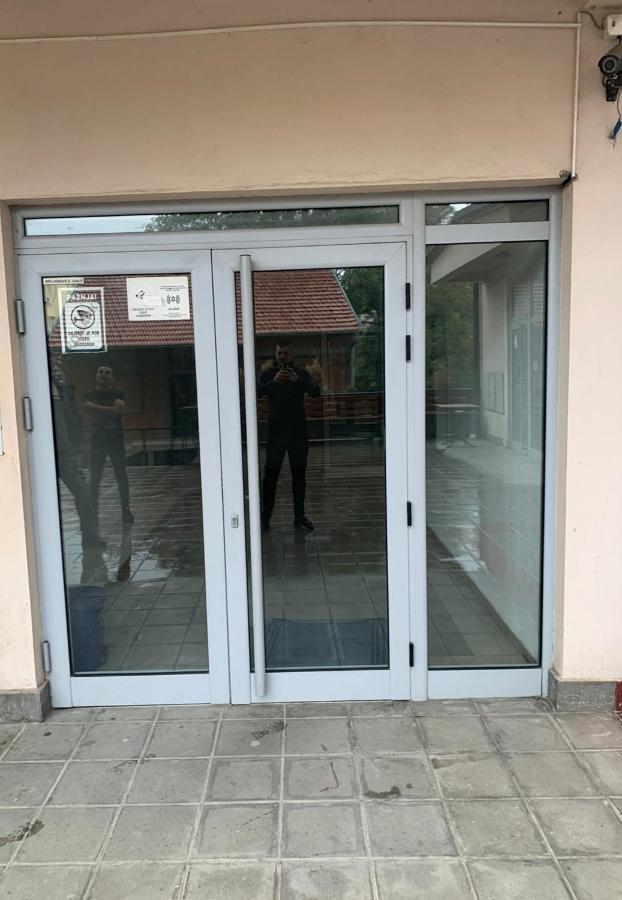 شقة Zara Apartman Krusevac - Centar المظهر الخارجي الصورة